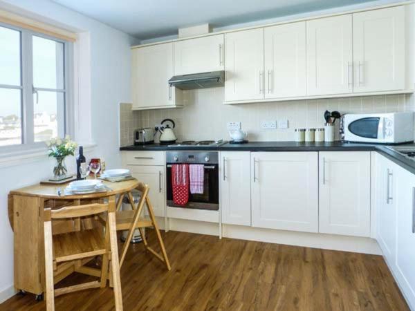 The Clamshell Apartment Isle of Whithorn Екстериор снимка